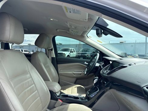Used 2014 Ford Escape Titanium FWD image 7