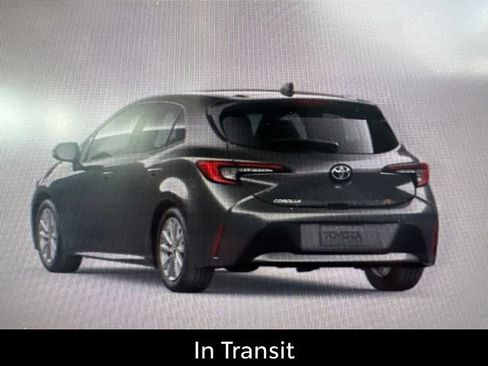 Used 2026 Toyota Corolla SE FWD image 3