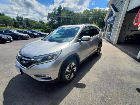 Used 2016 Honda CR-V Touring image 4