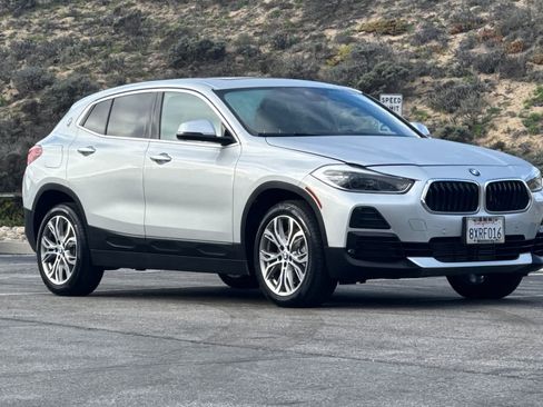 Used 2022 BMW X2 xDrive28i w/ Premium Package image 5