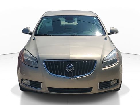Used 2012 Buick Regal Leather FWD image 2