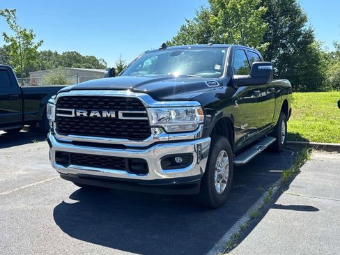 Used 2024 RAM 2500 Big Horn AWD/4WD image 12