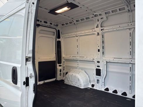 Used 2021 RAM ProMaster 1500 w/ Convenience Group FWD image 20