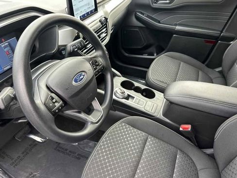 Used 2025 Ford Escape Active image 4