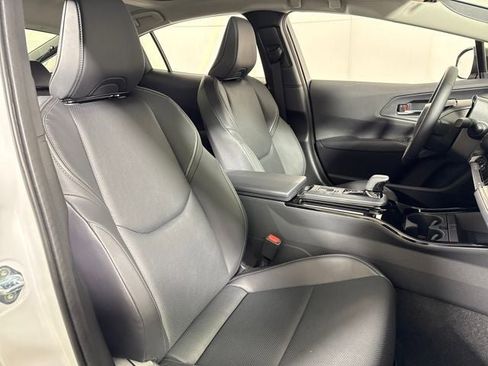 New 2026 Toyota Prius Plug-In Hybrid image 12