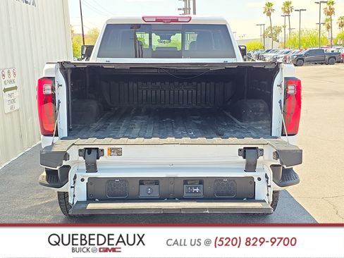 Used 2024 GMC Sierra 2500 Denali Ultimate AWD/4WD image 8