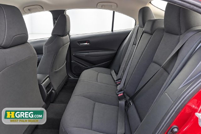 Used 2021 Toyota Corolla LE FWD image 12