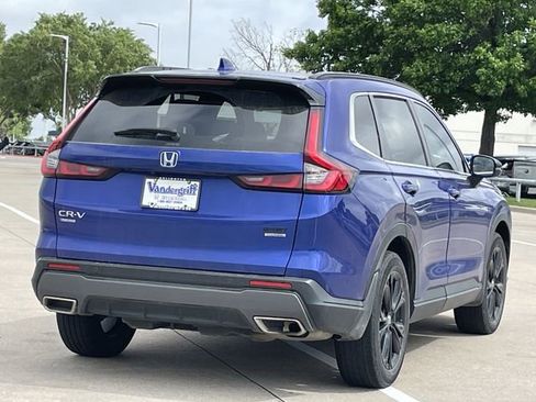 Used 2023 Honda CR-V Sport Touring image 4