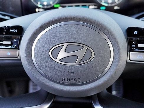 New 2026 Hyundai Elantra Sport FWD image 37