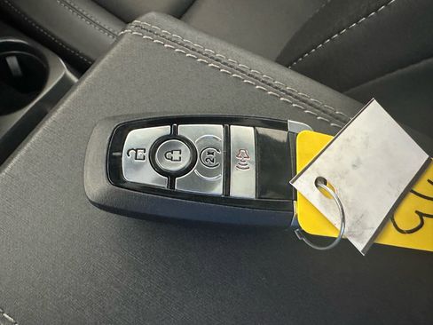 Used 2025 Ford Bronco Badlands AWD/4WD image 34