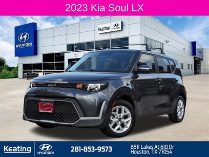 Used 2023 Kia Soul LX w/ LX Technology Package