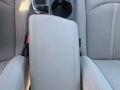 Used 2017 Hyundai Sonata SE FWD image 7
