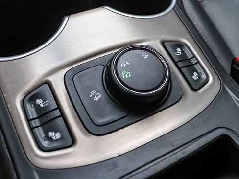 Used 2019 GMC Terrain Denali image 24