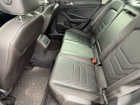 Used 2022 Volkswagen Jetta SEL image 20