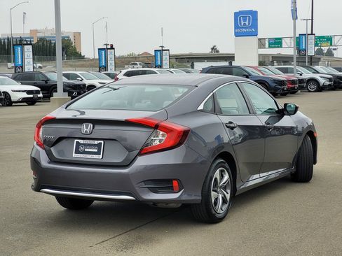Used 2019 Honda Civic LX image 5