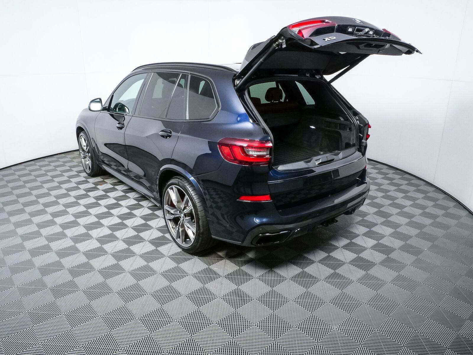 Used 2021 BMW X5 M50i w/ Executive Package AWD/4WD image 33