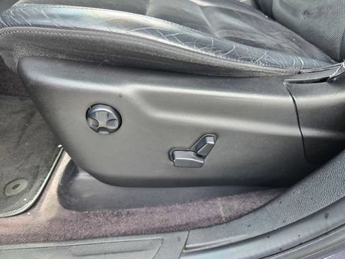 Used 2018 Jeep Grand Cherokee Altitude AWD/4WD image 15