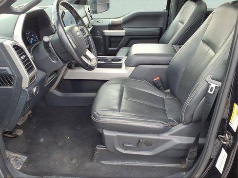 Used 2022 Ford F250 Lariat w/ Lariat Ultimate Package image 11