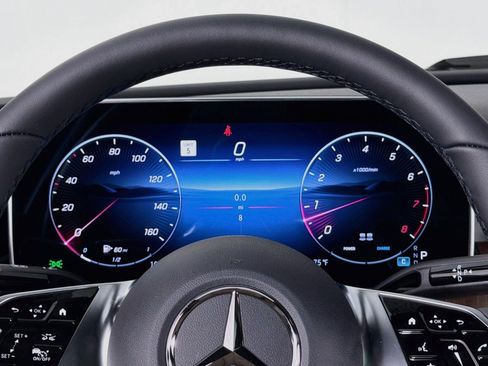 New 2027 Mercedes-Benz CLE 300 4MATIC Coupe image 18