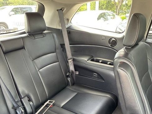 Used 2018 Honda Pilot Elite image 10