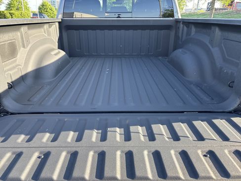 Certified 2025 RAM 1500 Big Horn image 34