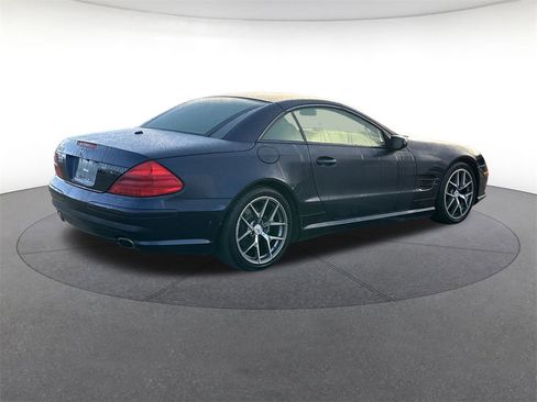 Used 2008 Mercedes-Benz SL 550 image 4