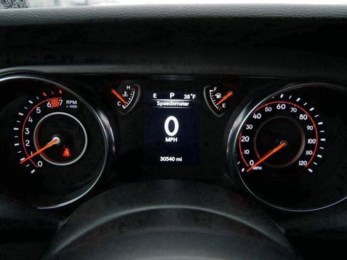 Used 2023 Jeep Wrangler Sport S image 30