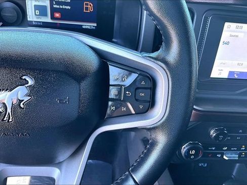 Used 2023 Ford Bronco Outer Banks AWD/4WD image 16