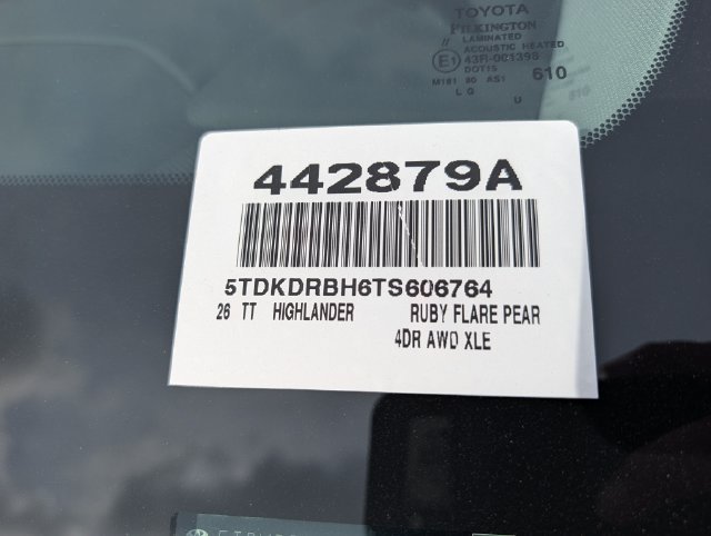 Certified 2026 Toyota Highlander XLE AWD/4WD image 39