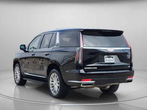 Used 2021 Cadillac Escalade Premium Luxury AWD/4WD image 4