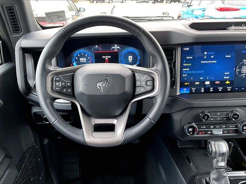 Used 2025 Ford Bronco Big Bend image 5