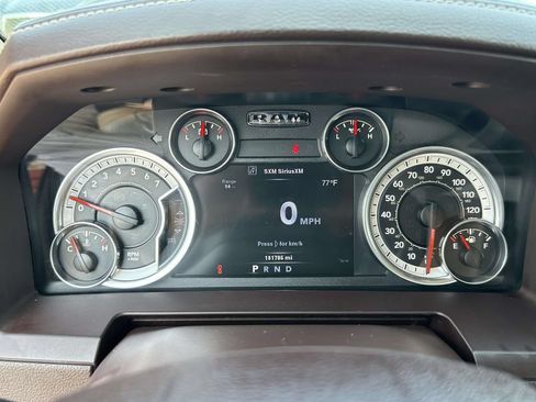 Used 2014 RAM 1500 Laramie w/ Convenience Group AWD/4WD image 25