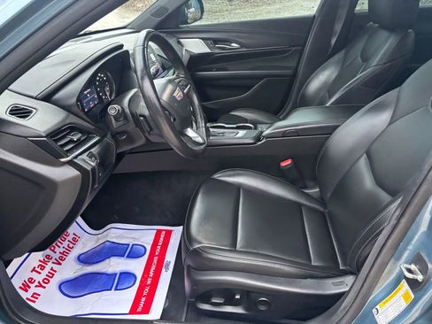 Used 2023 Cadillac CT4 Luxury w/ Sun And Sound Package image 38