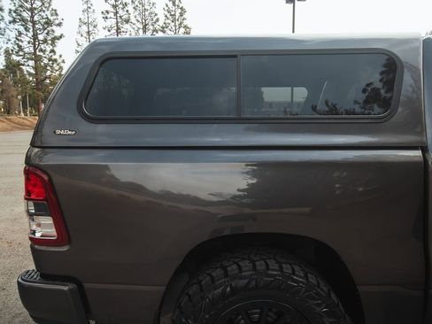 Used 2021 RAM 1500 Big Horn image 13