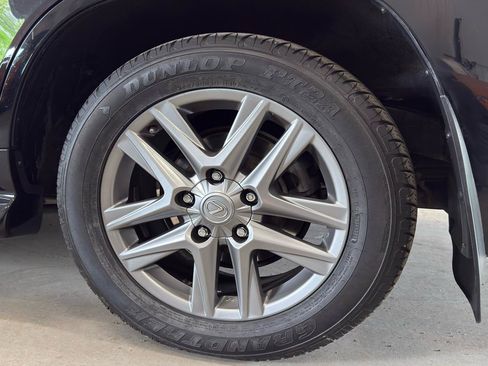 Used 2013 Lexus LX 570 4WD image 52