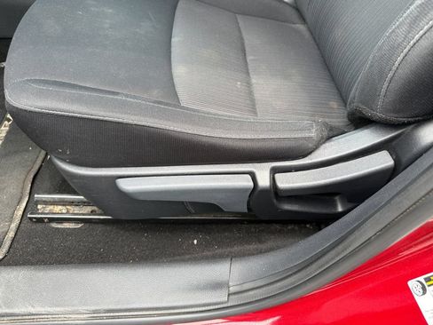 Used 2024 Nissan Sentra SV FWD image 13