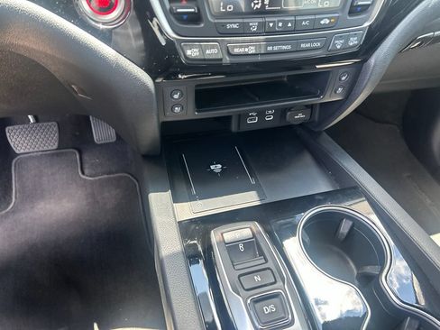 Used 2024 Honda Ridgeline Black Edition image 6