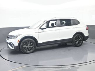 Used 2024 Volkswagen Tiguan SE FWD video 2