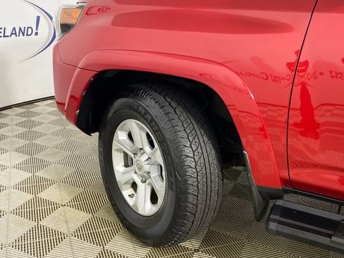 Used 2019 Toyota 4Runner SR5 Premium AWD/4WD image 23