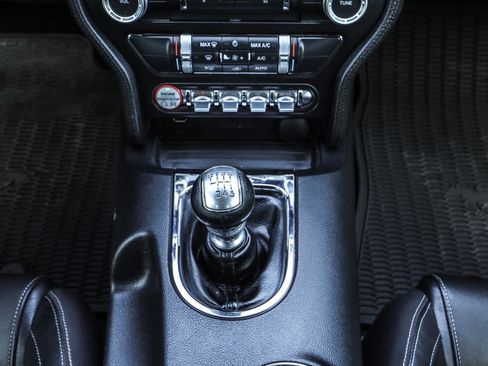 Used 2015 Ford Mustang GT Premium w/ GT Performance Package RWD image 29