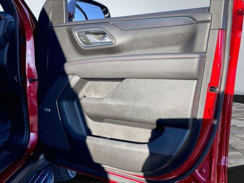 Used 2024 Chevrolet Tahoe RST w/ Luxury Package image 24