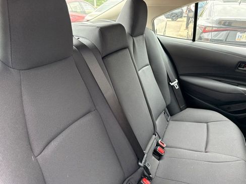 Used 2025 Toyota Corolla LE FWD image 19