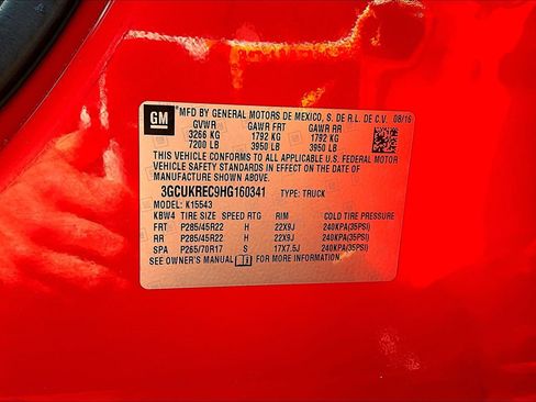 Used 2017 Chevrolet Silverado 1500 LT w/ Rally 2 Edition AWD/4WD image 12