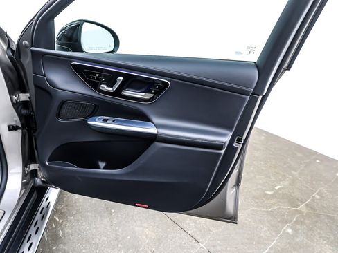 Certified 2024 Mercedes-Benz GLC 300 4MATIC image 25