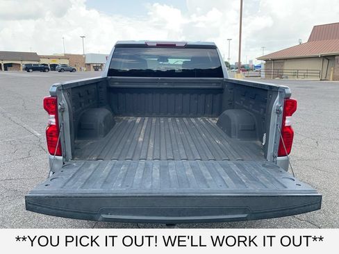 Used 2023 Chevrolet Silverado 1500 Custom AWD/4WD image 9