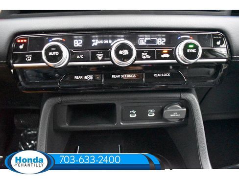 New 2026 Honda Pilot Touring image 16