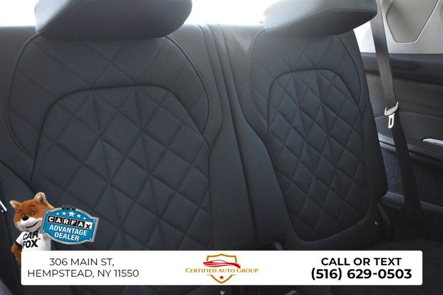 Used 2025 BMW X7 xDrive40i AWD/4WD image 31