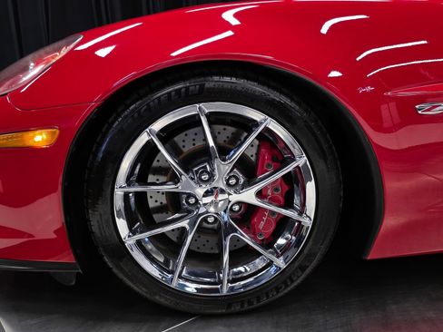 Used 2009 Chevrolet Corvette Z06 w/ Preferred Equipment Group RWD image 40