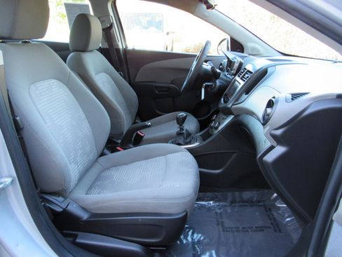 Used 2012 Chevrolet Sonic LS FWD image 6