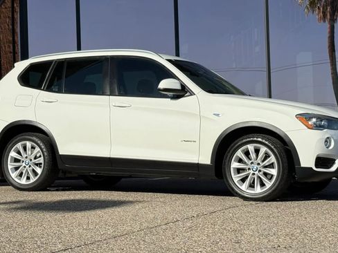 Used 2017 BMW X3 xDrive28i AWD/4WD image 16